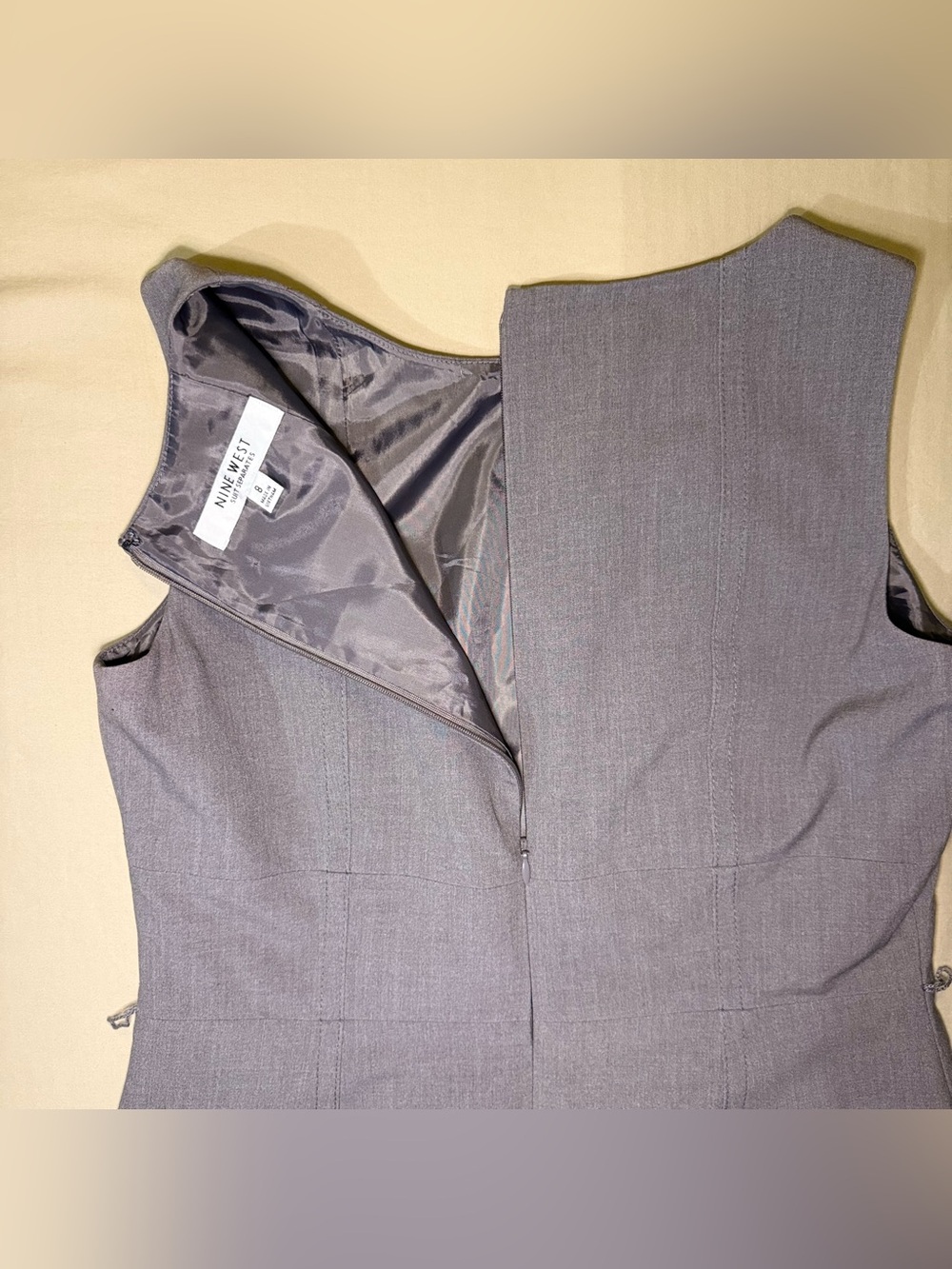 Nine West Tailored Sleeveless Sheath Dress in Gray size 8 - Picture 6 of 12